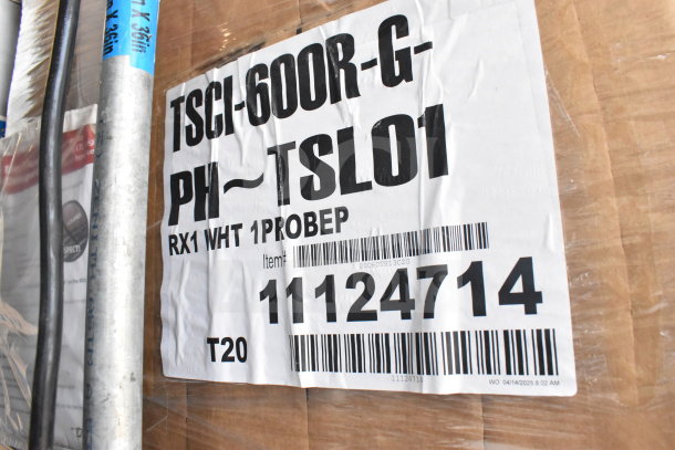 True TSCI-600R-G-PH cooler, scratch and dent, brand new, single door, 115V, commercial use, barcode label visible.