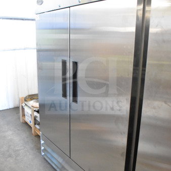 BRAND NEW 2026 KoolMore RIR-2D-SS Commercial 2 Door Reach In Cooler, 115V, 1 Phase, stainless steel, scratch and dent condition.
