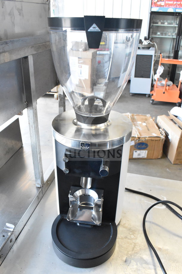 Brand new Mahlkonig E80W espresso bean grinder, countertop model. Minor scratches and dents. 110-127 Volts, 1 Phase.