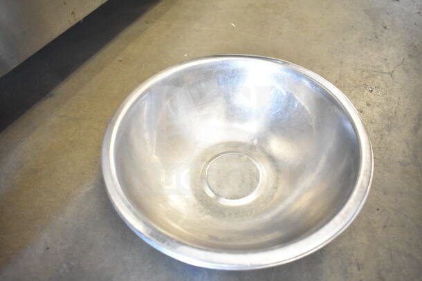 Stainless steel bowl with smooth finish, part of a lot including ladles and a poly drop-in bin. Good condition.