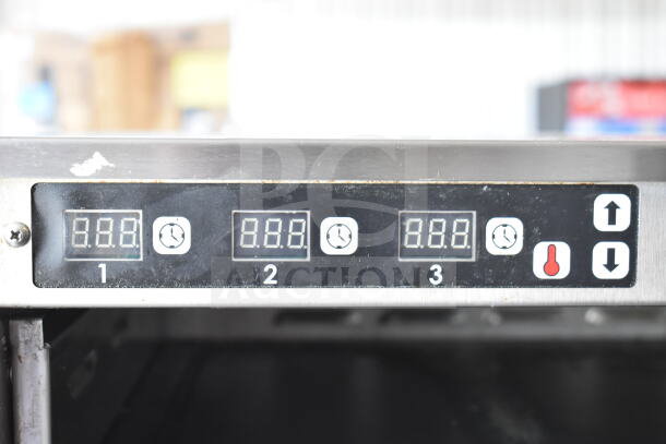 Carter Hoffmann MC212S2-2DD warming display control panel, showing temperature settings and timer display.