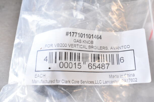 Clear bag containing Avantco 177101101464 gas control knob for VB200 series vertical broilers, labeled and sealed.