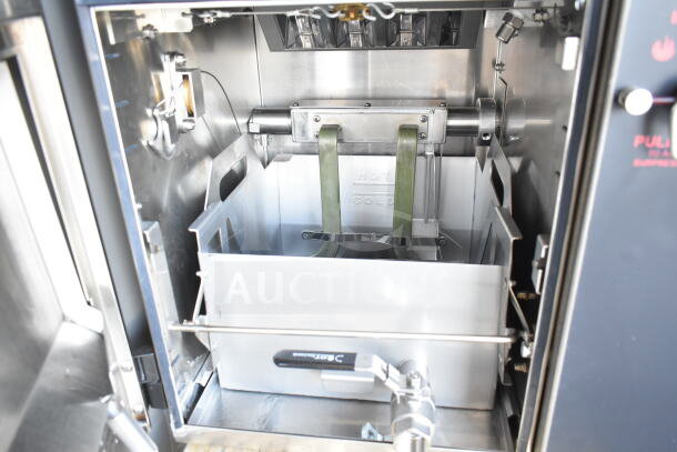 Brand new 2024 Perfect Fry PFC730 semi-automatic ventless countertop deep fryer, 230/400V, 3 phase, scratch and dent condition.