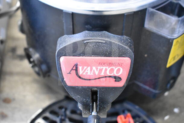 Avantco 177DHC26 hot beverage dispenser, 2.6 gal capacity, 120V, with visible logo, in good condition.