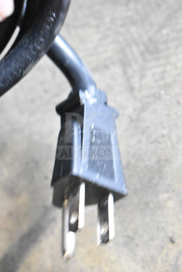 Star Commercial Countertop Panini Press plug, 115 volts, 1 phase, in used condition, black cord.