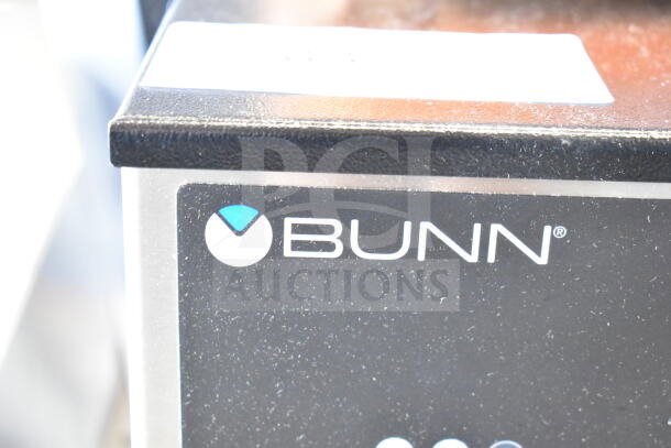 Bunn DUAL 20900.0011 commercial coffee brewer, 18.9 gallon capacity, countertop model, 120/240 volts, 1 phase.