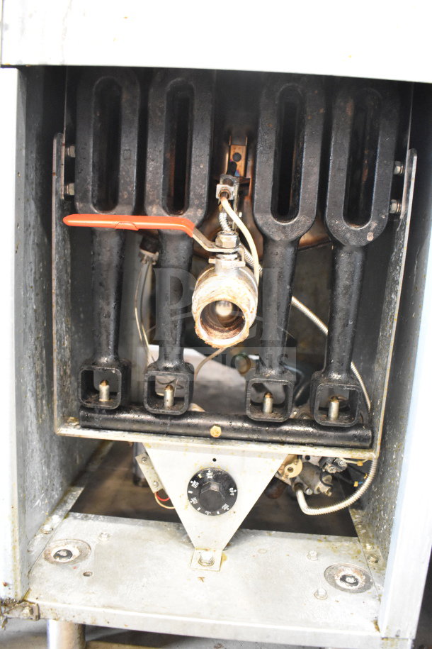 Vulcan LG400-1 commercial deep fryer, 120,000 BTU, natural gas, black heating elements, visible thermostat dial, used condition.