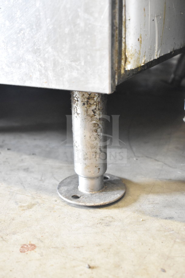 Crown SX-7G3 steam cabinet base; metal surface shows wear. Model supports up to 94,000 BTU natural gas cooking.