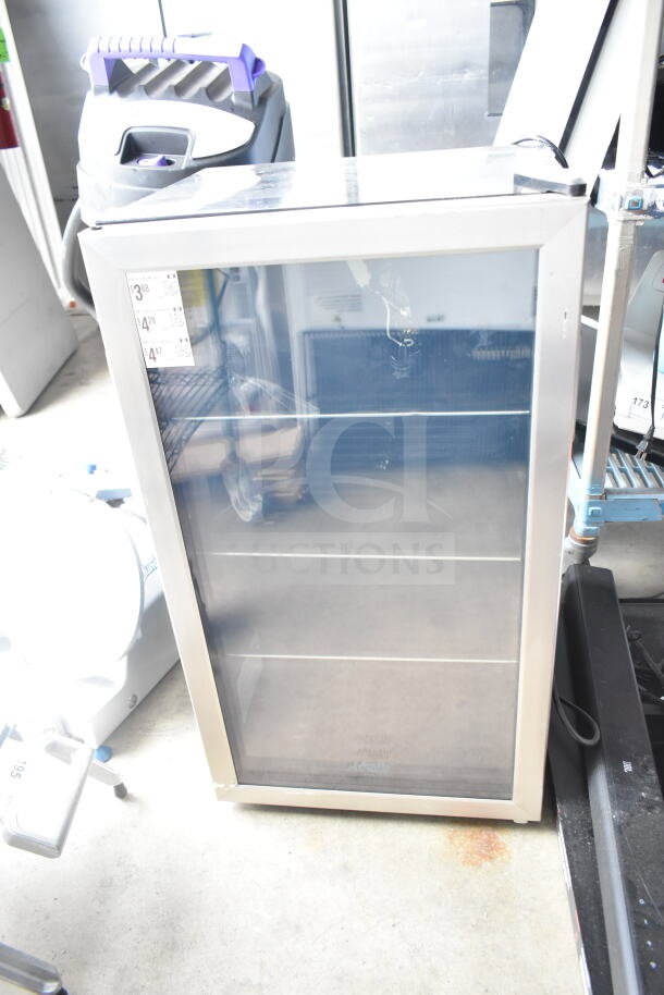 Arctic King ARV115B1AST 115-can beverage cooler, stainless steel, glass door, 115 volts, 1 phase, excellent condition.