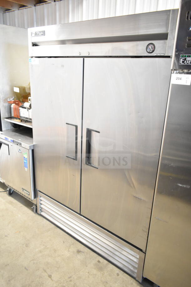 2016 True T-49F Commercial 2 Door Reach In Freezer, 115V, 1 Phase, stainless steel, excellent condition.