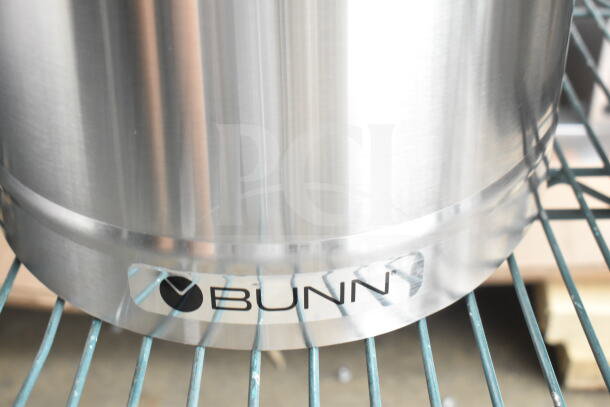 Brand new Bunn TDO-5 5-gallon iced tea dispenser, scratch, and dent condition, with solid plastic lid and visible Bunn logo.