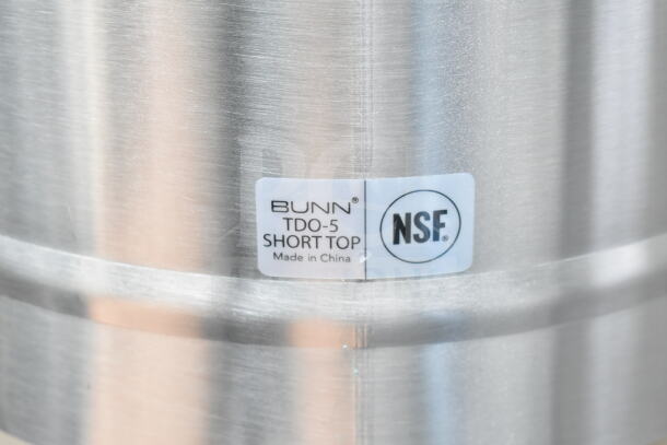 Bunn TDO-5 5 Gallon Iced Tea Dispenser, NSF label, short top, made in China, scratch and dent condition.