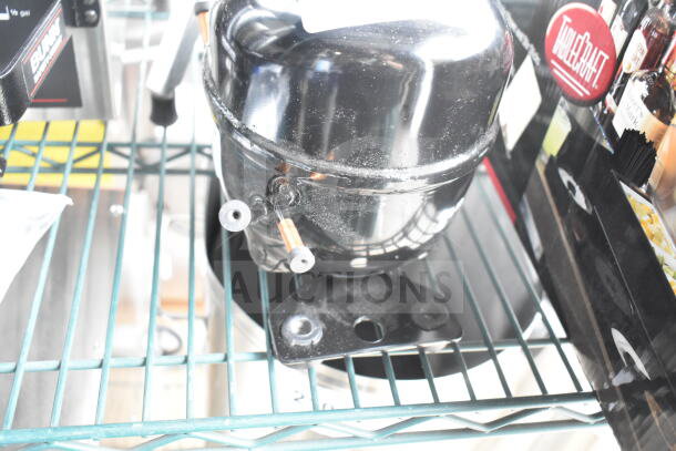 BRAND NEW Cubigel NUT70NR Avantco 17817638 Compressor, 115-127V, 1 Phase, scratch and dent condition.