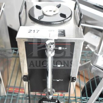 Brand new Bunn 20950.0004 1.5GPR-FF 1.5-gallon coffee server with top handles and fast flow faucet; minor scratches.