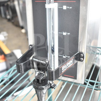 Brand new Bunn 20950.0004 1.5GPR-FF coffee server, 1.5-gallon capacity, fast flow faucet, top handles, minimal scratches.