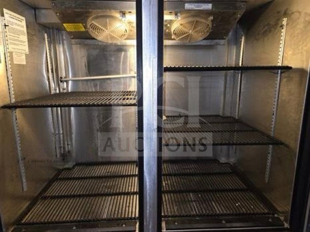 Glastender ND52-L6-GN(LR) 52" 2-door back bar refrigerator, NSF & UL listed, 115V, fully tested, excellent condition.