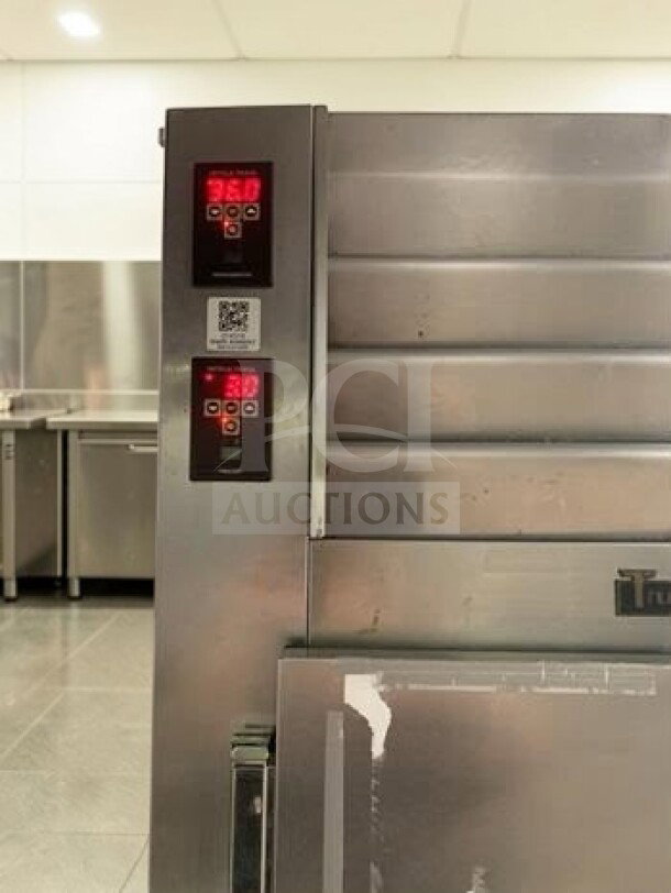 Flawless Traulsen ADT132WUT-HHS 29" Spec-Line dual temp reach-in refrigerator/freezer with digital controls, NSF & UL listed.