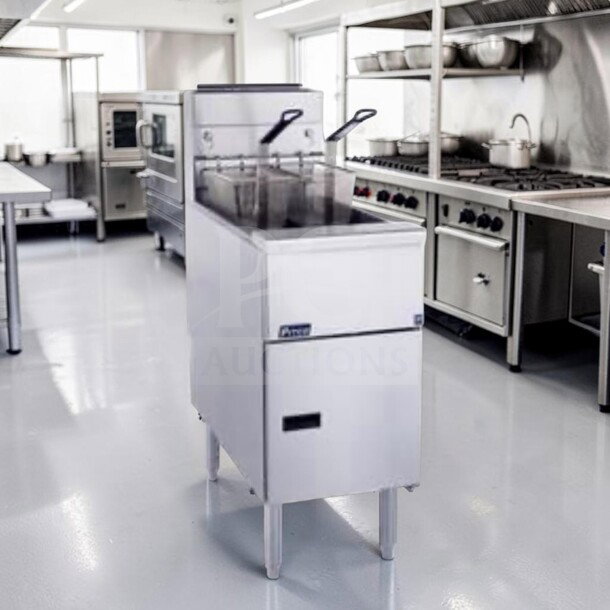 Pitco VF35 stainless steel commercial deep fryer, 35 lb capacity, two baskets, natural gas, 70,000 BTU, NSF listed.