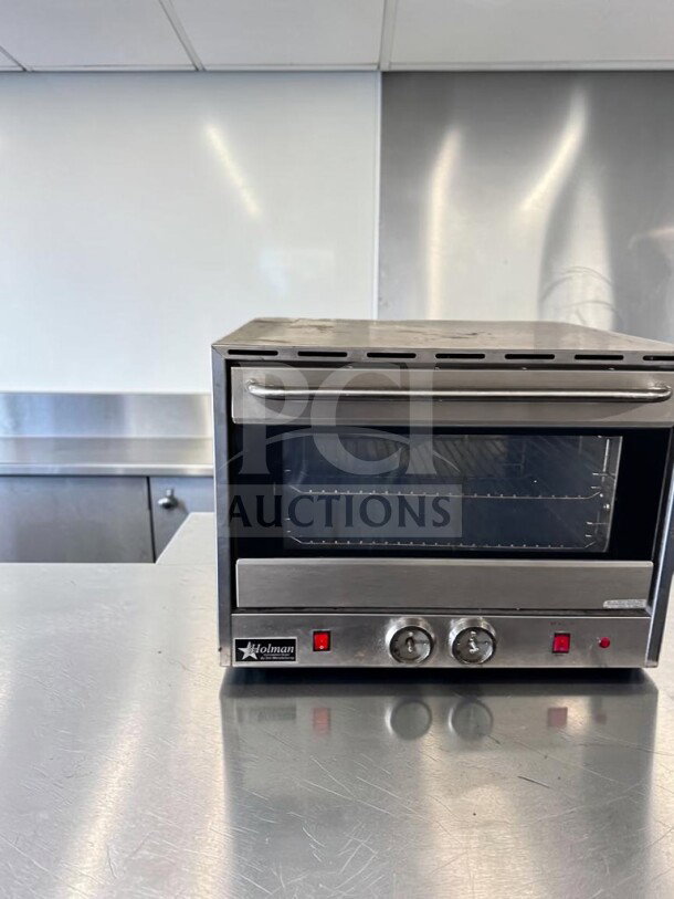 Prime condition Star Holman CCOH-3 convection oven, 120V, 1440W, fully tested, operational, stainless steel finish.