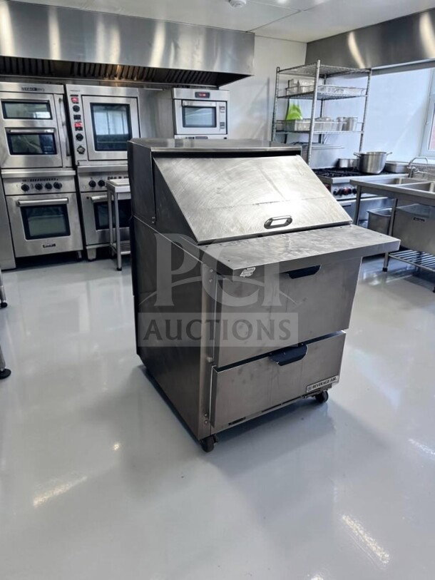 Beverage-Air SPED27HC-12M-B Mega Top Prep Unit in immaculate condition, 27" with drawers, NSF & UL listed, fully operational.