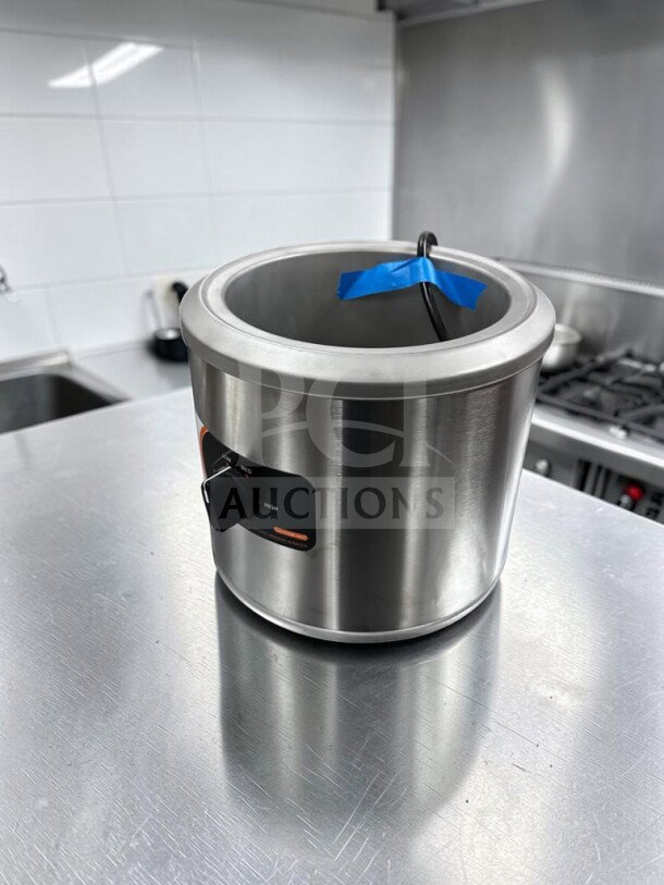 Nemco 6100A 7 Qt. stainless steel countertop food warmer, brand new, 120V, 550W, NSF & ETL listed, ready for commercial use.