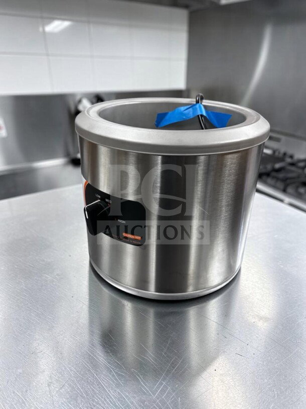 Brand new Nemco 6100A 7 Qt. countertop food/soup warmer in stainless steel. 120V, 550W, NSF & ETL listed.