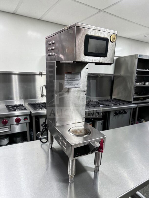 Wilbur Curtis G4GEMS63A1000, stainless steel satellite coffee brewer, 1.5 gallon, in exceptional condition, NSF & UL listed, fully tested.