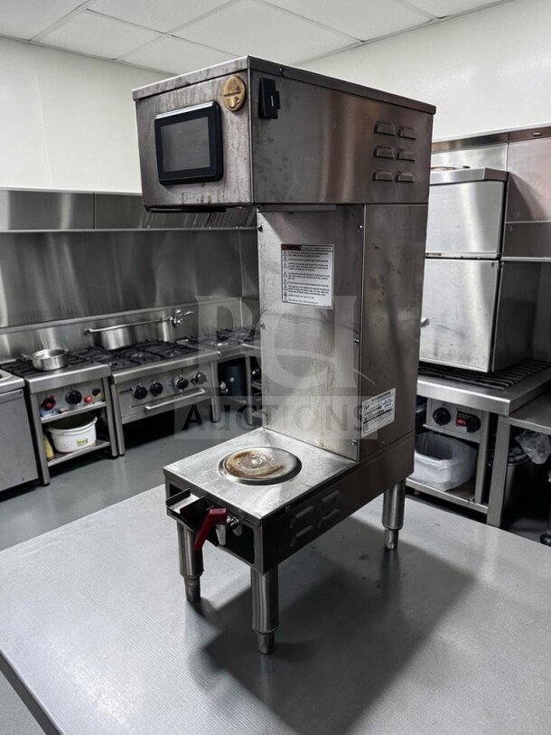Wilbur Curtis G4GEMS63A1000 stainless steel coffee brewer, 1.5 gal capacity, excellent condition, NSF & UL listed.