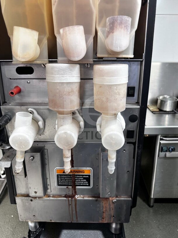 Bunn iMIX-3S+ 38600.0300 beverage dispenser, 3-hopper, stainless steel, NSF & ETL listed, fully tested, operational.