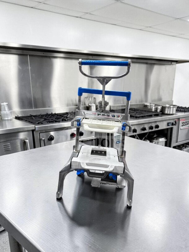 Prince Castle 980-000-00 Saber King manual slicer, optimal condition, NSF certified, ready for commercial use.