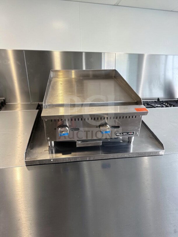 Pristine Blue Lava BLGM24-24D 24" commercial gas griddle, 1" plate, 60,000 BTU, CSA certified, natural gas. New condition.