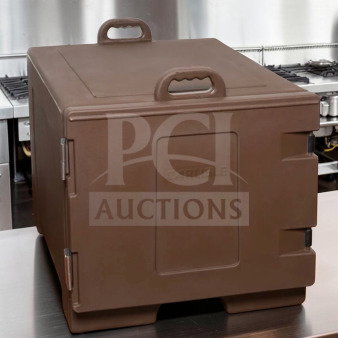 Brown Carlisle PC300N01 Cateraide™ food pan carrier, 5-pan capacity, insulated, NSF listed, immaculate condition, inspected.