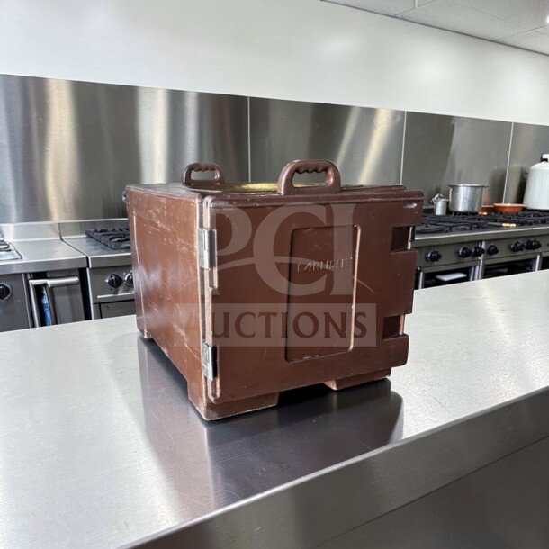 Carlisle PC300N01 Cateraide™ food pan carrier, brown, front-loading, 5-pan capacity, NSF listed, immaculate condition.