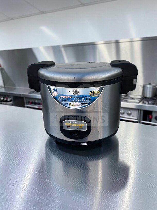 Livart L-350 rice cooker, 28-cup, stainless steel, high-grade condition, fully tested, 1,550W, 5.4-liter capacity, model LIV-S-RIC-1267.