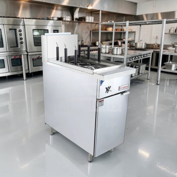 Brand new Empura E-PC11_NAT commercial pasta cooker, 15.67", 11-gallon tank, six baskets, 70,000 BTU, ETL & NSF compliant.