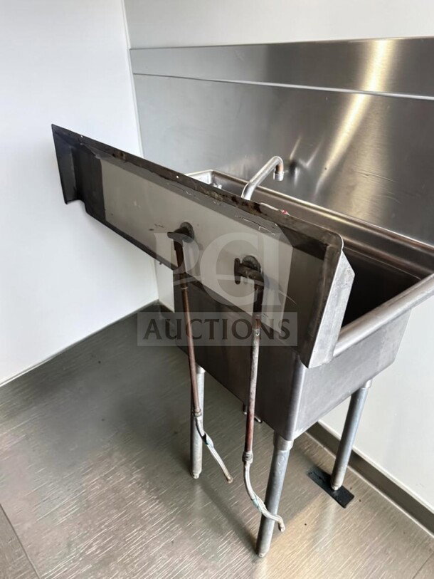Green World by Turbo Air TSA-1-12-R1 commercial sink, 39", one compartment, right drainboard, faucet, NSF certified, inspected.