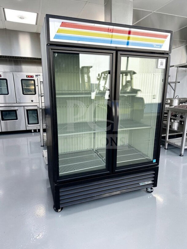 True GDM-49F-HC~TSL01 freezer, 54 1/8", two-glass doors, LED lighting, 44.7 cu. ft., ENERGY STAR®, prime condition.