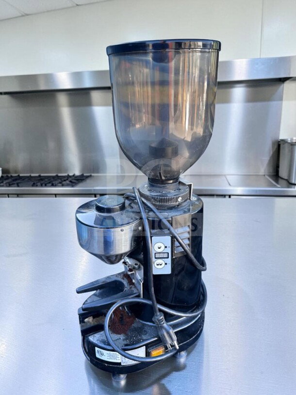 Gino Rossi RR45 espresso grinder, first-class condition, 1.2 kg hopper, 63.5 mm flat burrs, tested and operational, 120V.