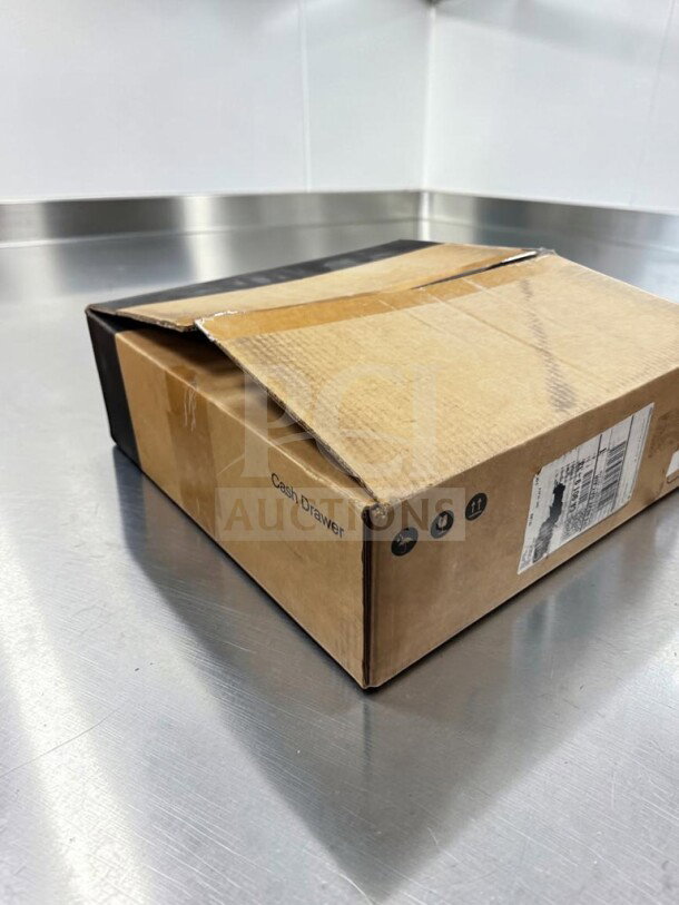 New Toast TC200 POS cash drawer in open box, includes removable cash till and lockable key. Printer-driven, pristine condition.