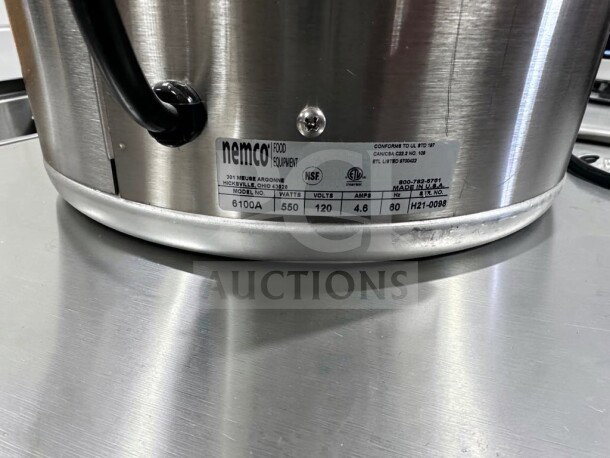 Nemco 6100A 7 Qt. Food Warmer, superb condition, 120V, 550W, adjustable thermostat, NSF & ETL listed, model tag visible.