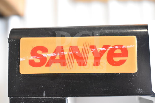 Sanye Commercial Open Grab N Go Merchandiser, black with visible brand logo. Scratches indicate moderate wear.