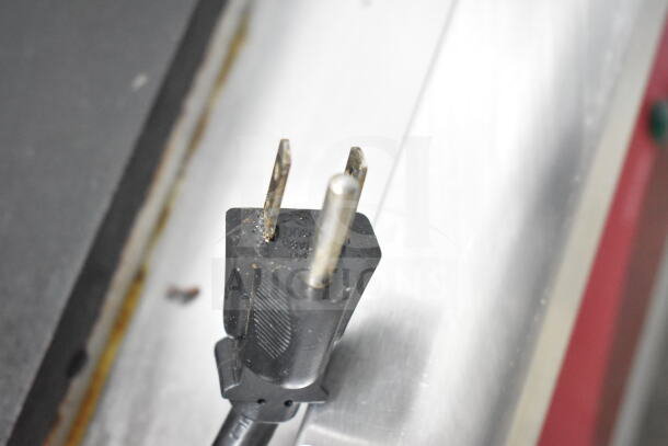 Avantco 1777EG16N griddle plug, showing standard three-prong design. For 120 volts, 1-phase power.
