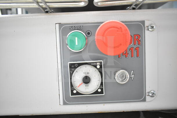 2017 Univex DR1411 commercial countertop dough divider control panel with start button, timer, and settings dial.