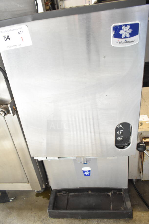 2017 Manitowoc RNS12AT-161 commercial countertop ice maker and water dispenser, 115V, 1 phase; logo and control panel visible.