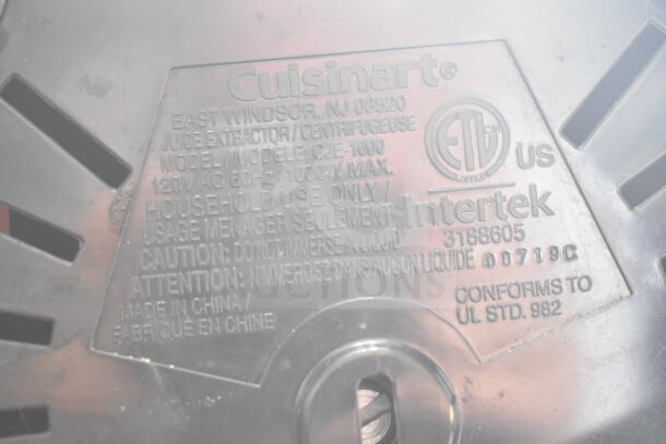 Cuisinart CJE-1000 Countertop Juicer, 120V, 1 Phase; label shows model number and usage instructions. Made in China.