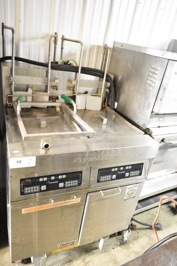 Frymaster FPH214BLSC electric 2-bay fryer with Pitco Frialator, commercial casters, 208V, 3-phase, good condition.