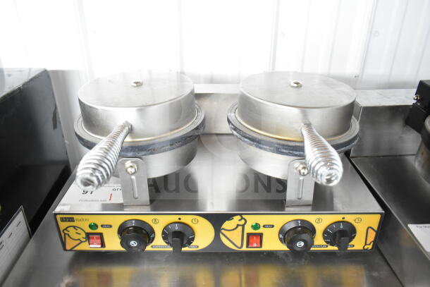 XC-XG-2 Countertop Double Waffle Cone Maker, stainless steel, dual controls, 110V, 1 Phase. Excellent condition.
