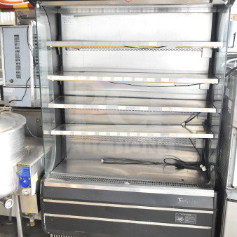 Turbo Air Commercial Open Grab N Go Merchandiser, 120V, 1 Phase; four shelves, glass front, used condition.