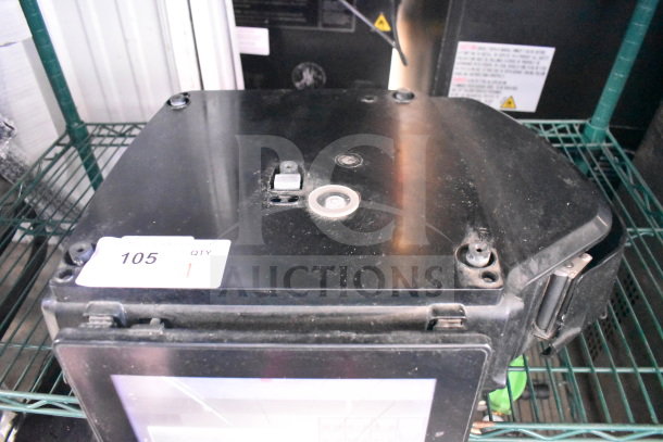 2017 Hobart HTi-7LH26 scale, screen damage, no power cord, 120/208-240V, used condition, tested working, item 105 tag visible.