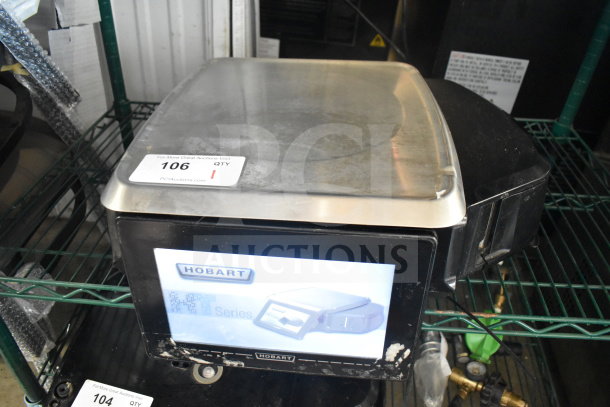 2017 Hobart HTi-7LH26 commercial countertop food portioning scale, tested and working, 120/208-240V, 1 Phase.